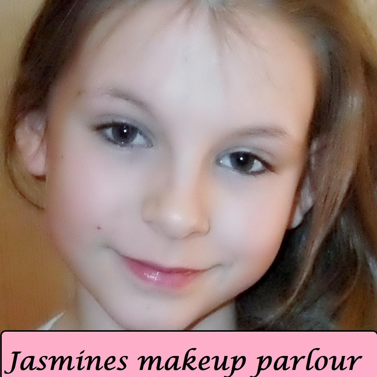 All things makeup, beauty products and ... me, of course ! Check out and please subscribe to my YOUTUBE channel, the link is below. Thanks !