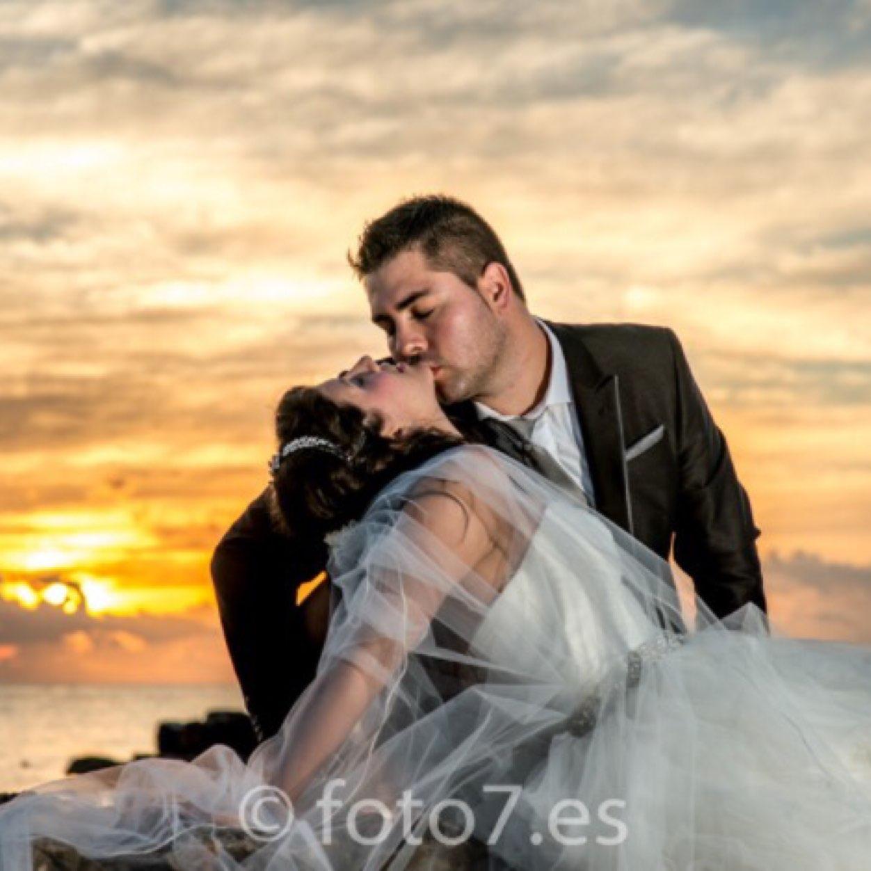https://t.co/n9YBGUuNf1 . Fotógrafos de boda, comuniones y bautizos. Para mas informacion nuestro correo es foto7es@gmail.com. Estamos en plaza Coca. VALLADOLID