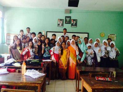 Official twitter account of 8a class || Mrs. Fitriyanti || 43 smart student || Beside of class 8B and 9I || VIEDNAM 630