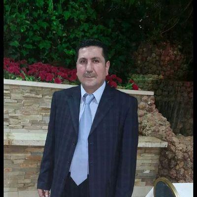 استاذ ثانوي