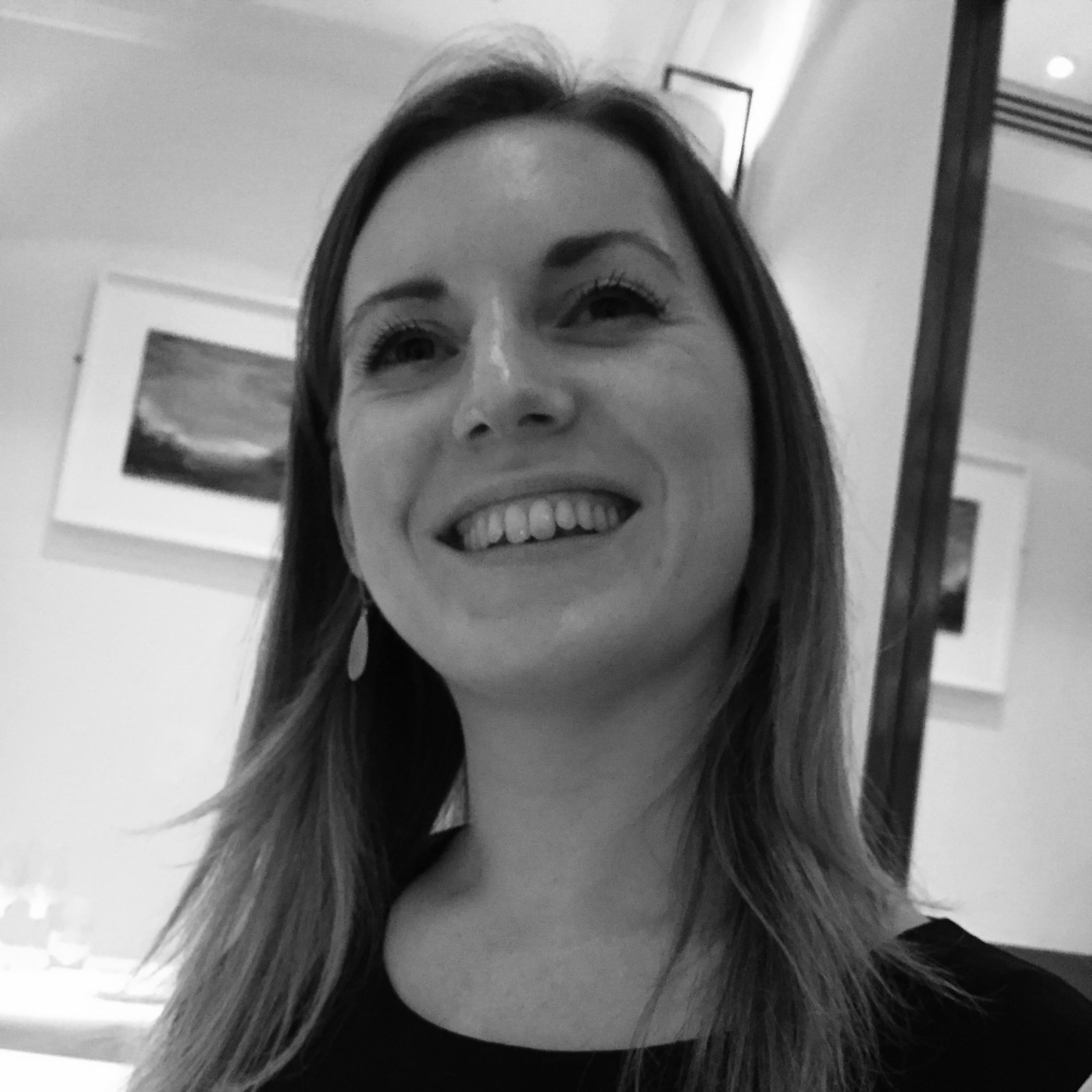 Creative Services Manager at digital content agency @AdjustYourSet. Supporter of marine conservation charity @bluemarinef