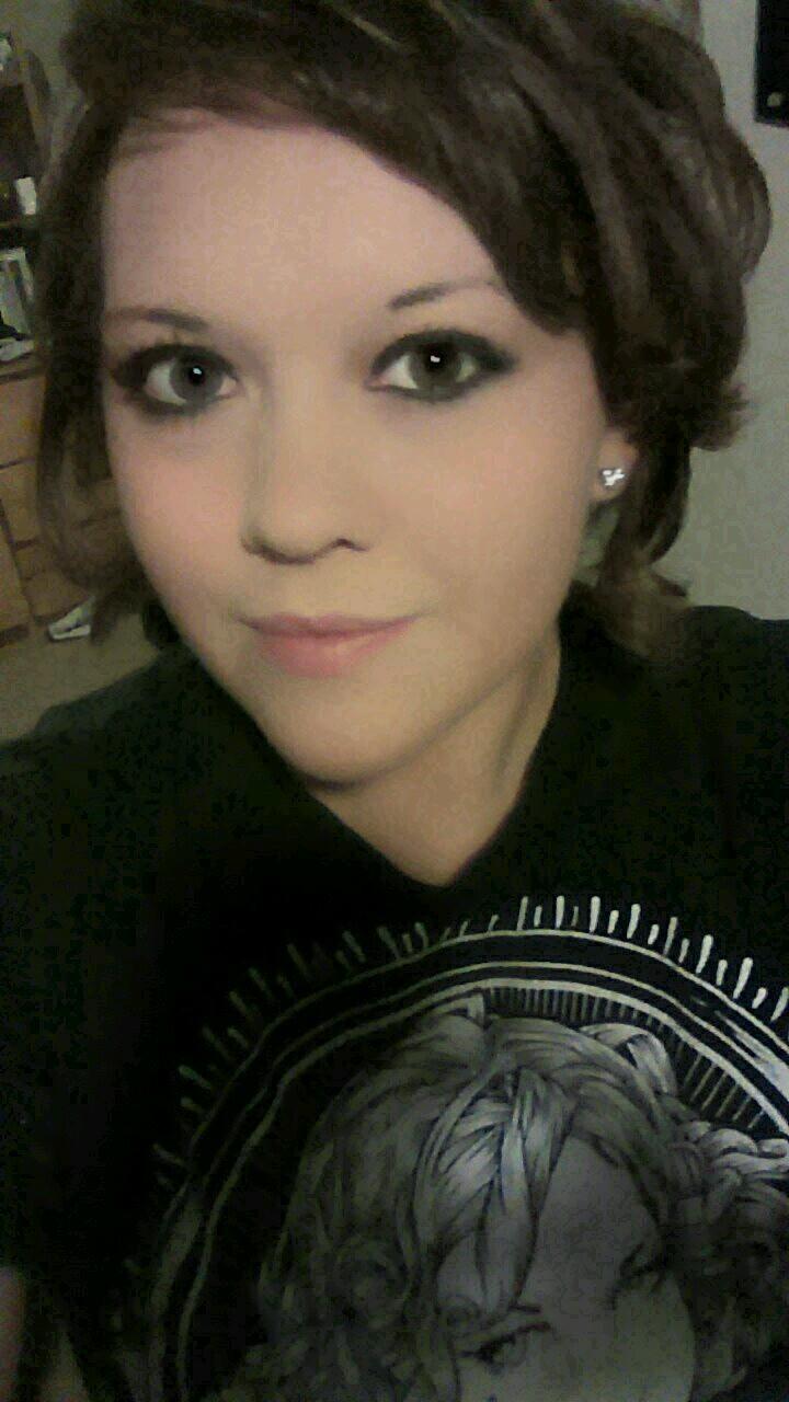 :-) I am a student at Ai online the Pittsburgh division, getting my associates in graphic design. :-)
I'm a boss bitch:-)