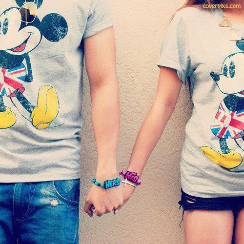 kubraguney381's profile picture. 