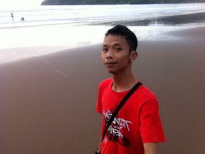 Fitriadigiri's profile picture. No one can change a person but someone can be the reason for a person to change|  ~  | RS-2 Racing Bandung Deposit |#57