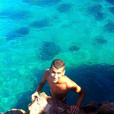 Zaki60044982's profile picture. 