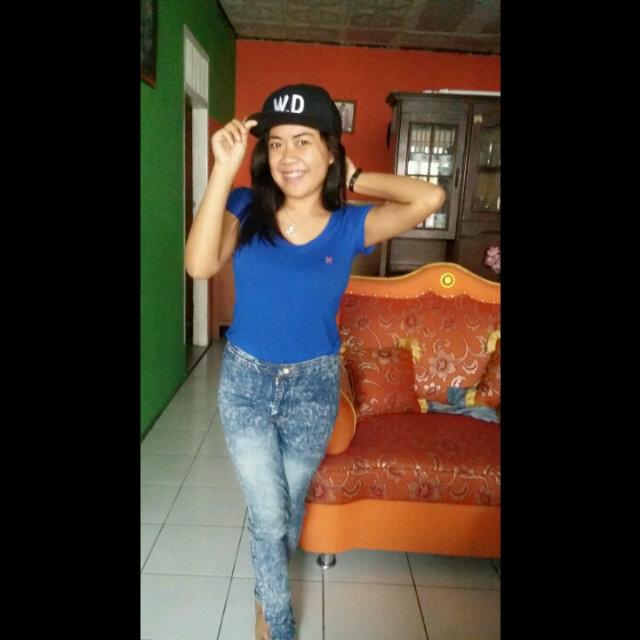 ayu_ayuutami's profile picture. mentioon :D