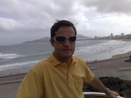 ROPINGUIM's profile picture. 