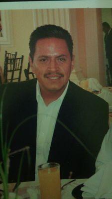 Zacatecano de corazon, profundamente enamorado de mi mexico y con la plena confianza de que lo sacaremos adelante, lo sacaremos del bache en que se encuentra
