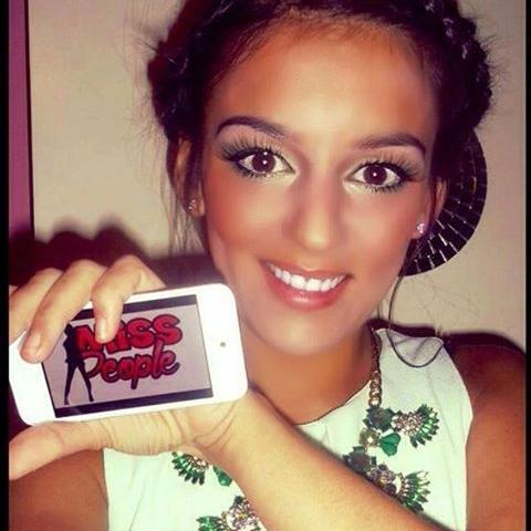Blogueuse People sur http://t.co/ppPQtpVkGA  @misspeoplefr Scoops, potins etc... Facebook https://t.co/5a6TGQ01Vi  misspeoplecontact@gmail.com