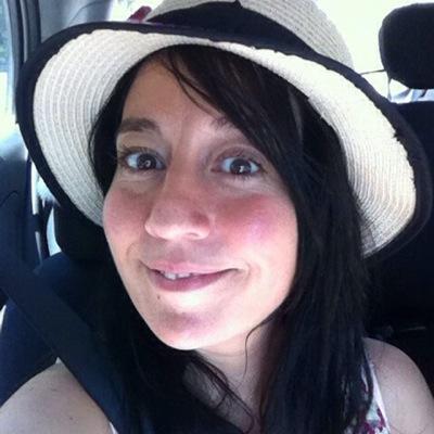 EstilistaPaula's profile picture. Trabajo como estilista profesional a domicilio.. y tb trabajo Uber.