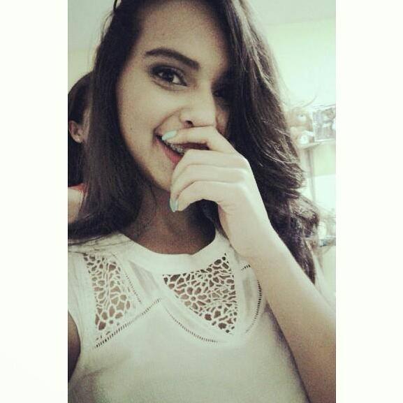 Tudo Posso Naquele Que Me Fortalece./15 Anos/Paraibana/ Snap : Sheillamoura / Sigam Nosso Fã Club @Aslevacats A Levada Que Deu Sucesso .