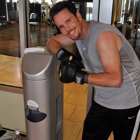 thecleaningsta_'s profile picture. A sleek, dynamic, versatile system like no other, The Cleaning Station is your optimum solution for protection against germs.