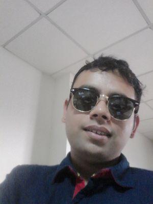 Celebs ke hazar followers aur humare :-p bahut nainsafi hai ;-)
