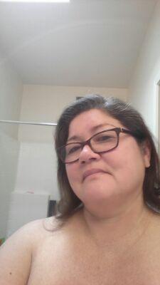 jenwomaninred's profile picture. 