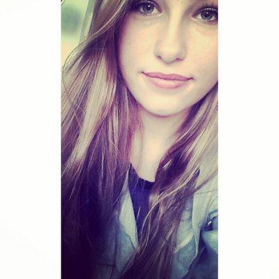 16 • 5SOS • Volleybal • insta; femkevhx