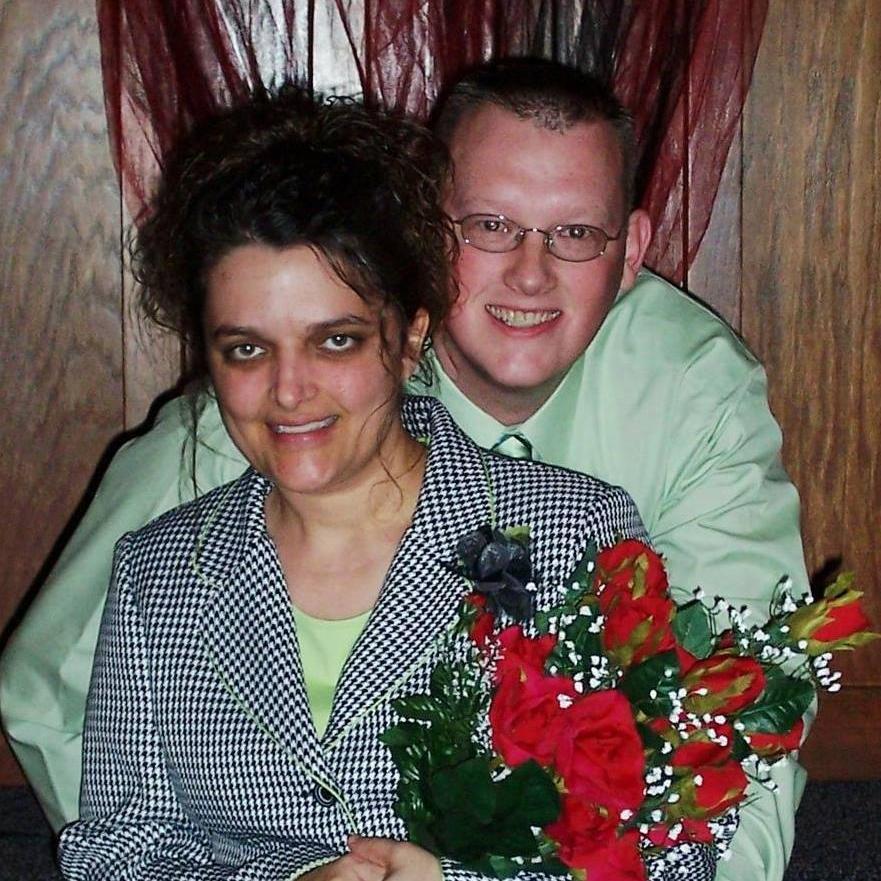 married to Michelle since 1993, dad to Calah and Kyleigh, Papaw to Kylar. Muncie Southside Rebel class of 1990. working at Element Resources
