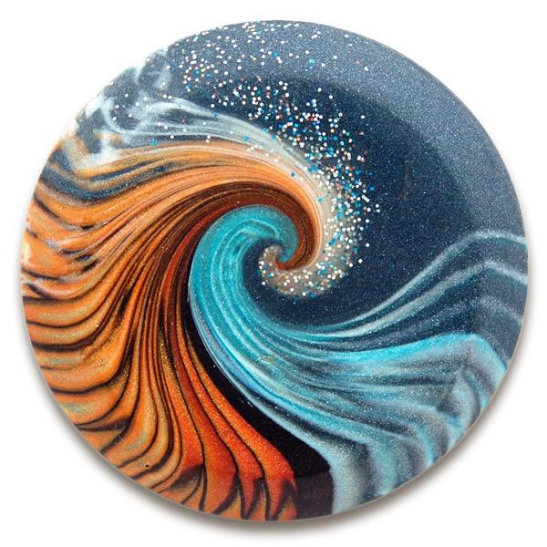 Artist, sculpture and wearable art jewelry. Fan of: my 3 daughters, my colnago road bike, great restaurants, sailing, yoga, gadgets, sunshine