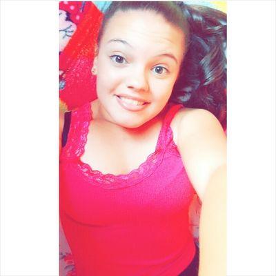 Sou calma como uma bomba, meiga como um coice ^-^ ♥♥