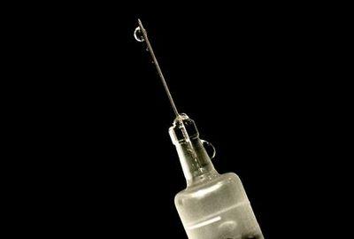 El pentotal tiene múltiples usos. Se utiliza como anestesico, forma parte de la inyección letal, pero como más se le conoce es como suero de la verdad
