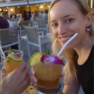 Lover of food, life and all things travel.
http://t.co/fWCMYtZ0qx