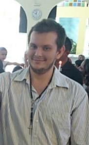 Posso não concordar com nenhuma das palavras que você disser, mas defenderei até a morte o direito de você dizê-las.
(Voltaire)
