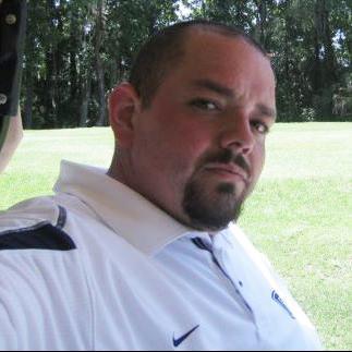 Norwalk born and raised. Love the sun, water, and golfing all day long... NYY, NYG, NYR, MH