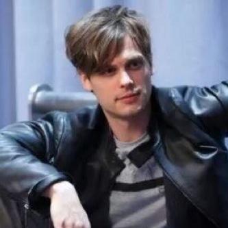 blahblahbucky's profile picture. hi free follow from @civilbucky bc you deserve it