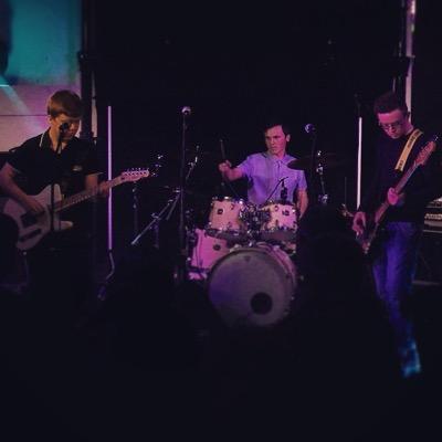 We're a new alt-rock band from Solihull-give us a follow and share our page!
Lead Vocals and Guitar-Nick Dacre
Vocals and Bass-Nathan Green
Drums-Mitch Elliott