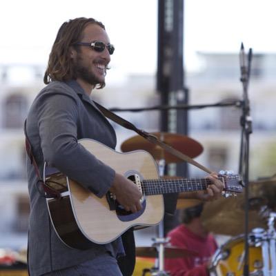 jkleinmusic's profile picture. Singer songwriter / Acoustic Guitar