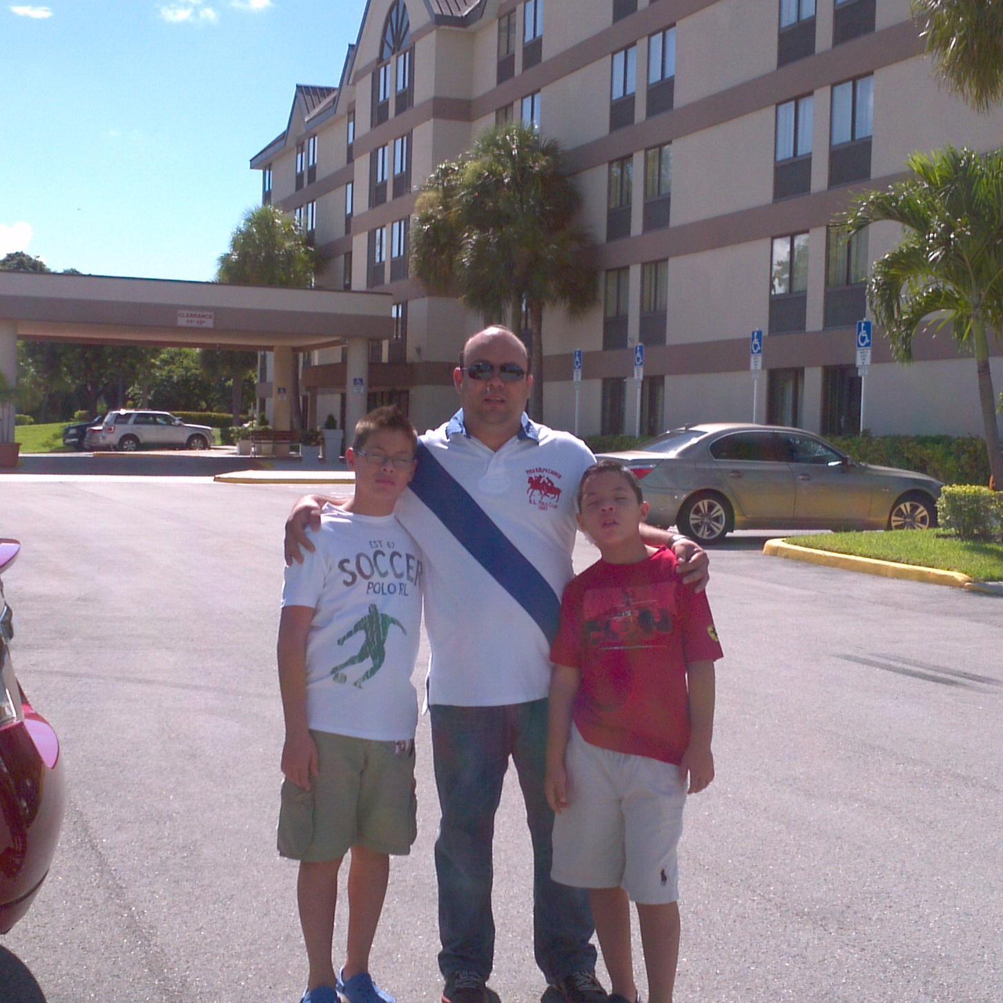 instrumexafly's profile picture. GERENTE ADMINISTRATIVO INSTRUMEXA SA DE CV  TALLER AERONAUTICO  D.G.A.C. #165