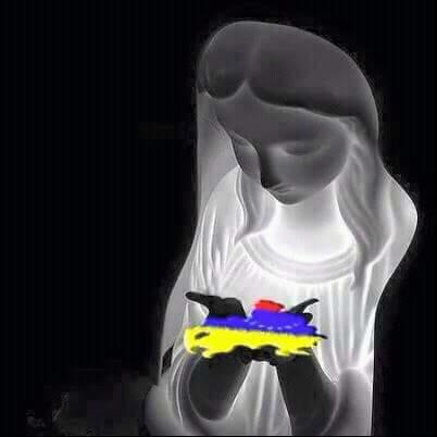Madre, amiga, compañera venezolana 100% Luchadora Incansable por una Venezuela Libre El verdadero trabajo es en la calle con la gente...Que DIOS bendiga a Vzla.