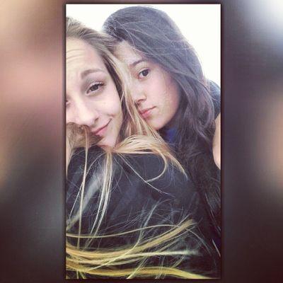 ...Aproveite cada minuto como se fosse o último, o tempo não volta o que volta é a vontade de voltar no tempo...