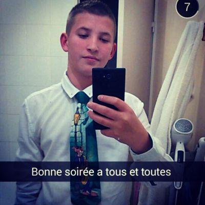 snapchat: maelou2277
instagram: maelou294
Facebook: Maël Raffestin