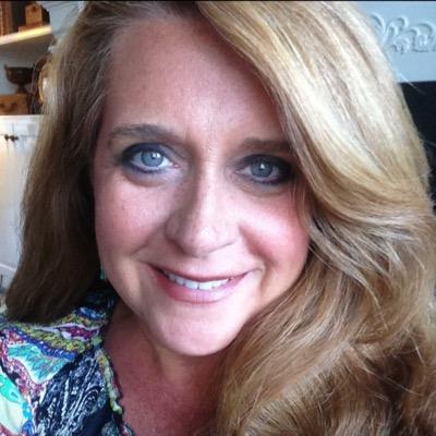 cfamama's profile picture. 