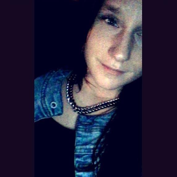 Devenyy_xx's profile picture. |18|