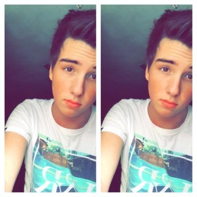 christianeatonn's profile picture. 