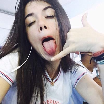 to sendo processada por excesso de beleza