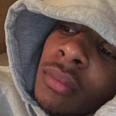 lj_mr18's profile picture. 