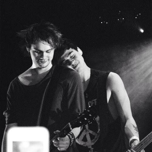 Some people are worth melting for. malum af
