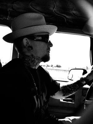 Tattoo artist