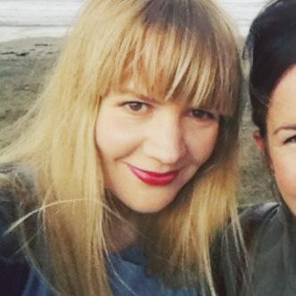 petamazey's profile picture. takes photos etc.