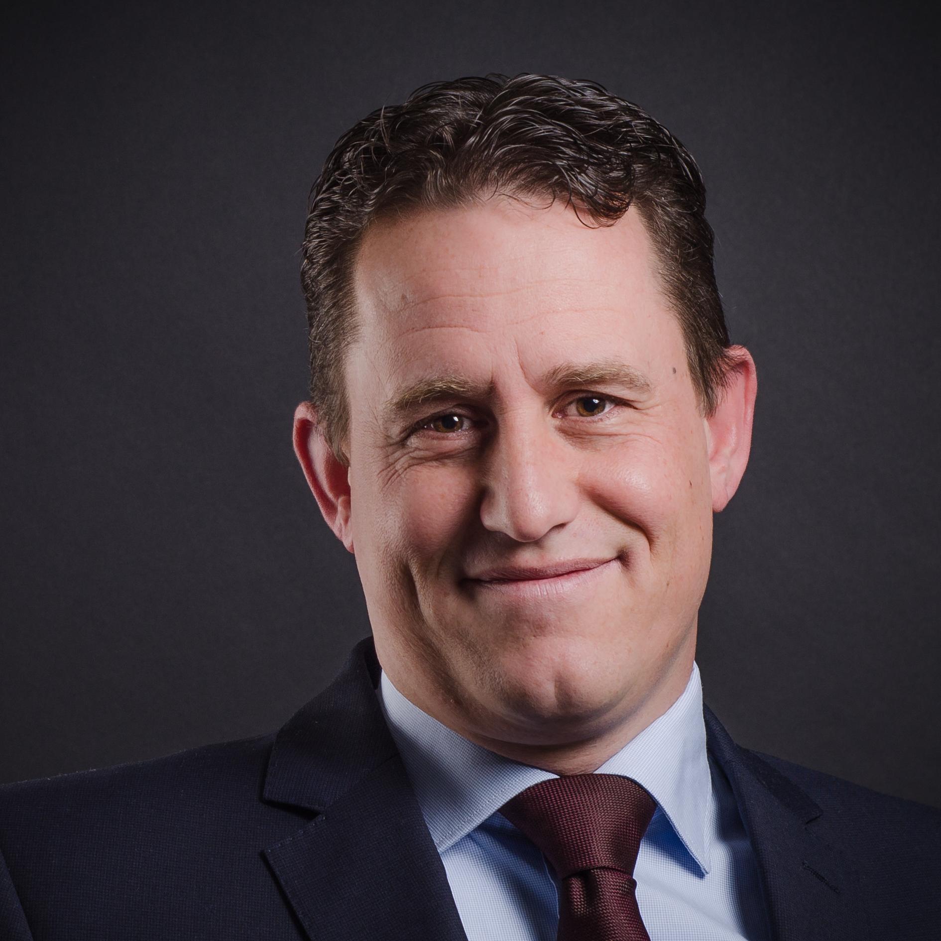 Regional Director EMEA North at SUSE, Provily Racing is hobby and Social Media has my interest!