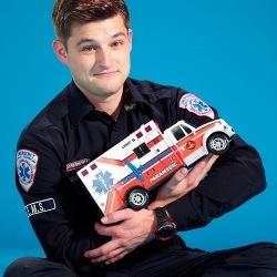i'm a rookie EMT at Chicago and i'm adorable LOVE ME!!! || #adorablelover || #bi || #happy || #adorable || #handsome || #single || in love with food ||