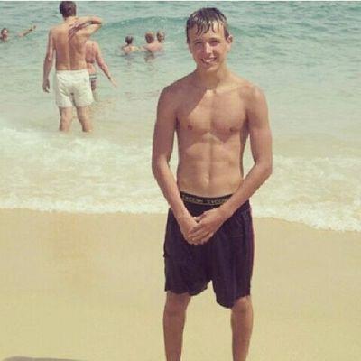 17 y/o, single, ivv a1