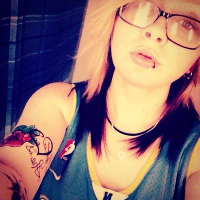 With a dream of getting my artwork out there and becoming a kickass tattoo artist, and my fiancé by my side, I'll take on everything that's thrown at me. ❤️