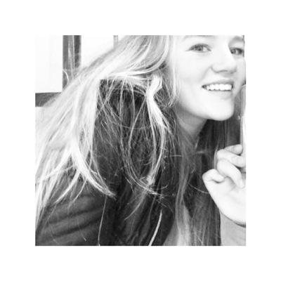 Instagram : emmaplieger