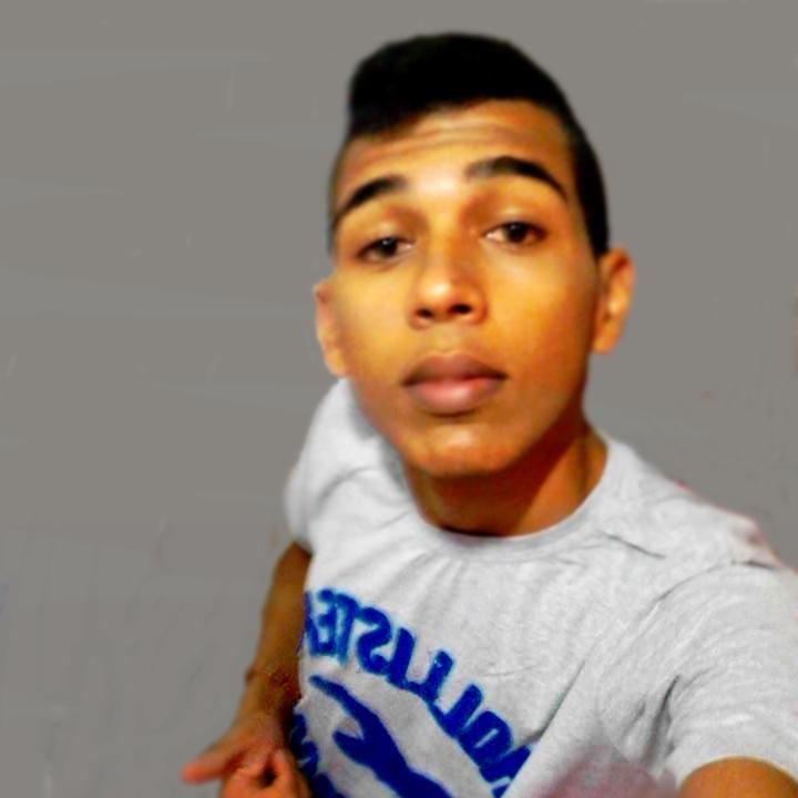 A gente fala tanto de liberdade, e se limita o tempo inteiro.
