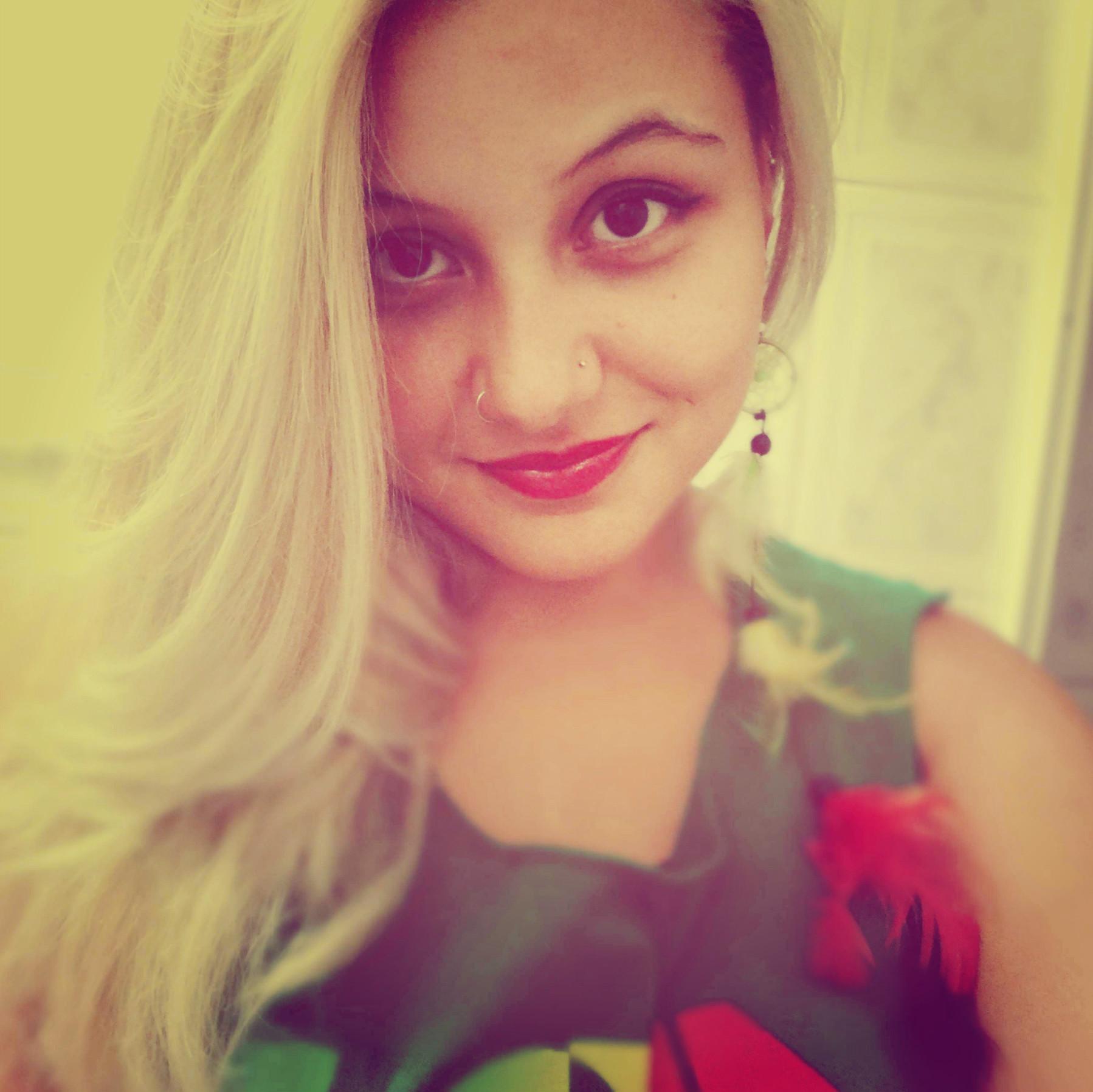 19 anos, vegana, escorpiana. Xamanismo, Arguile, Rap, Reggae. - Om  namah Shivaya! ॐ