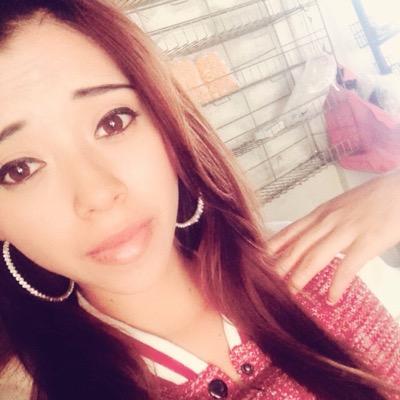 ItzelAnahiMend1's profile picture. 