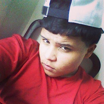 Boxer
single 
Facebook: Joel Aviles
Kik:  jcflow24
instagram:  joelsoflyaviles